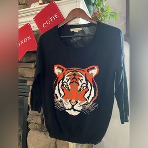 Woman's size Medium Tiger sweater